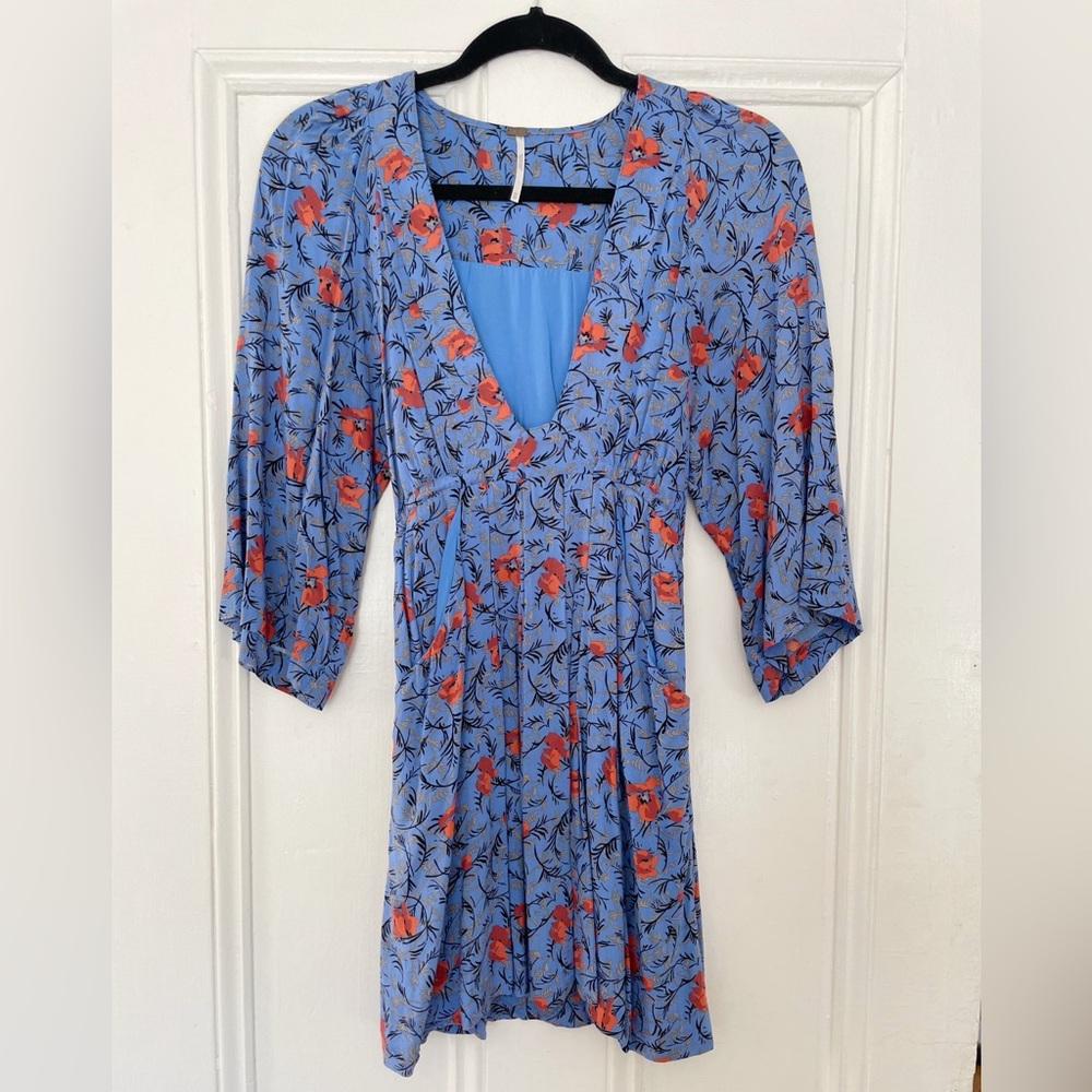 Free People floral plunge top